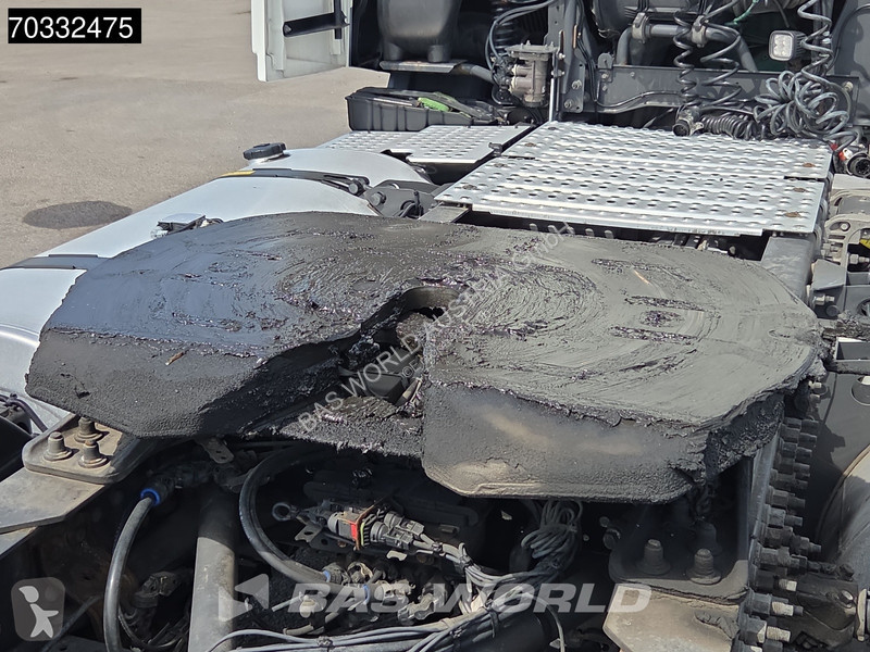 جرار Volvo 500 4X2 Globe 2xTanks I-ParkCool