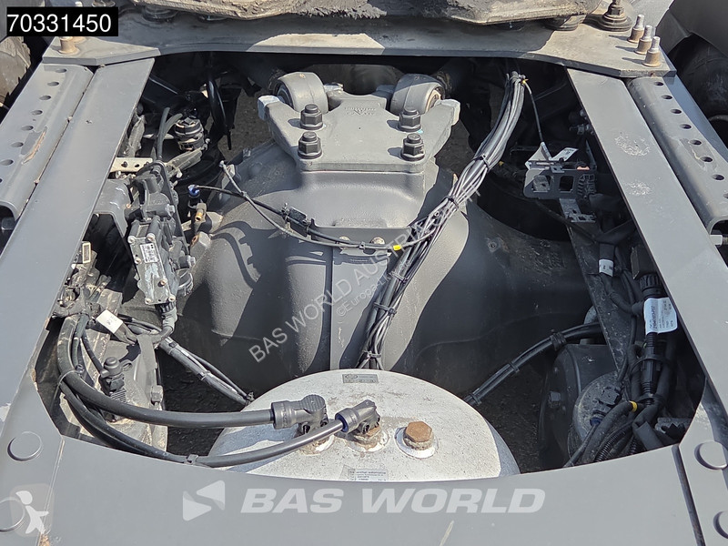 جرار Volvo FH 460 4X2 Globe Mega XL 2x Tanks...
