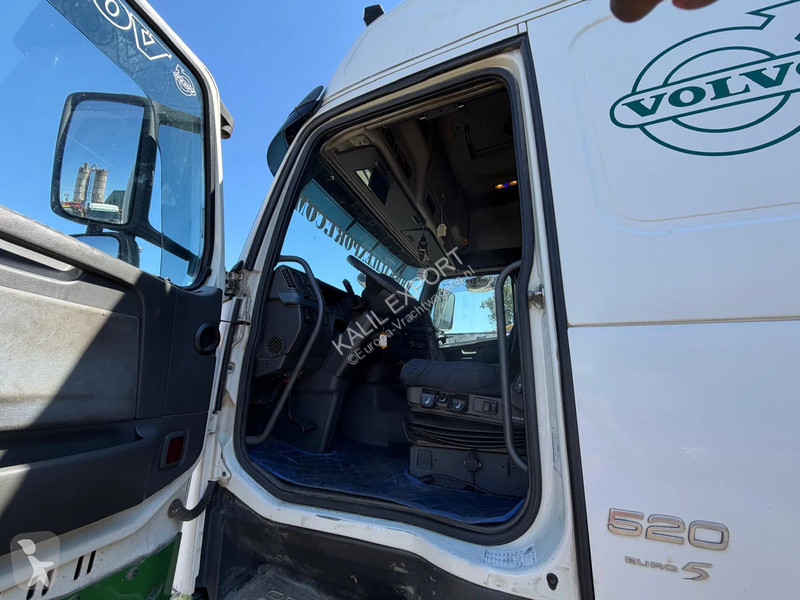 جرار Volvo 520 Heavy Duty Tractor - 6x4 - Euro...