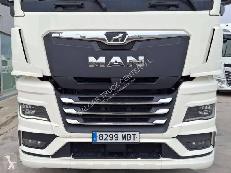 جرار MAN