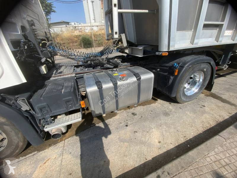 Trattore Stradale Scania