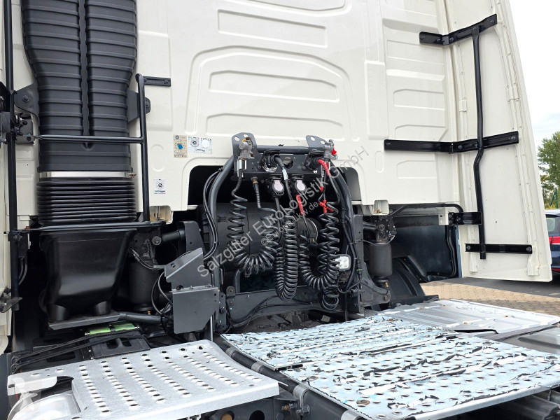 جرار Volvo 500 | 6E | Teilledersitze |...