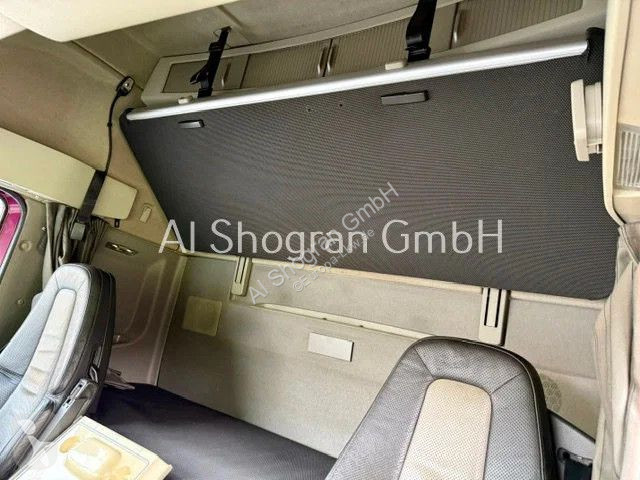 جرار Volvo 500 Globetrotter/Voll...