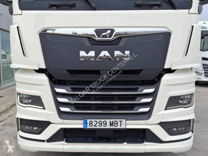 جرار MAN