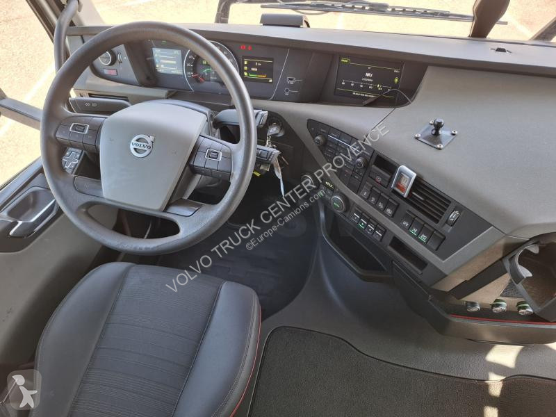 Tracteur Volvo 500