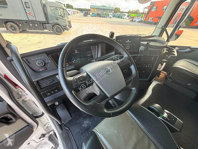 جرار Volvo 500 6x2 GLOBE XL / RETARDER / DOUBLE...