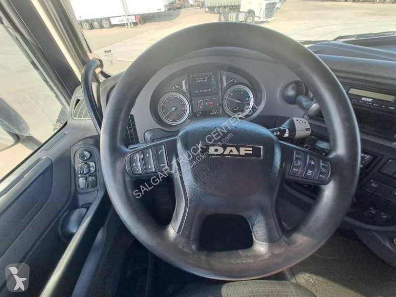 Cabeza tractora Volvo