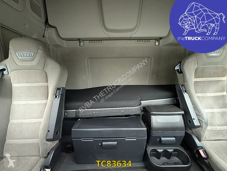 Trekker Iveco 440 S46