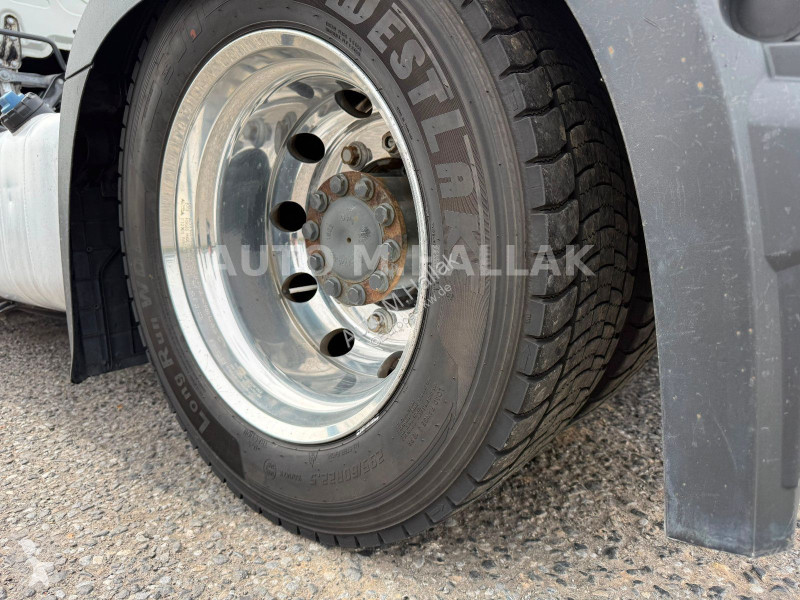 Trekker Mercedes 1845 LSnRL BigSpace Low Liner...