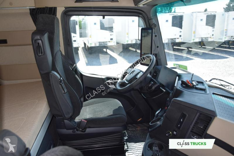 Cabeza tractora Mercedes 5 1845 BigSpace MirrorCam
