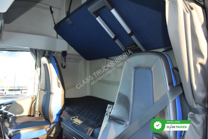 Cabeza tractora Volvo 500 Globetrotter XL Varios