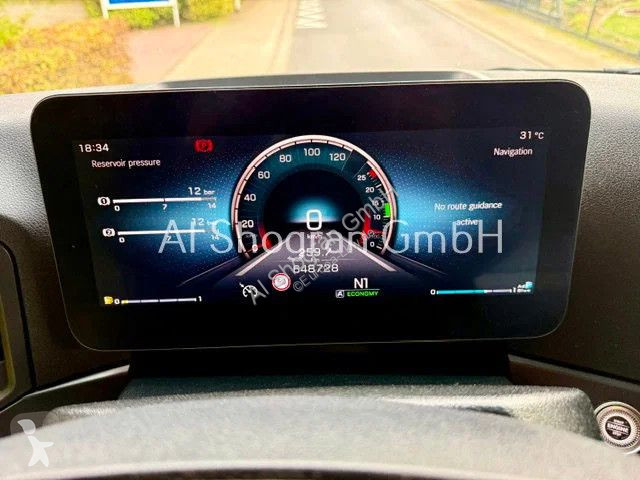Trekker Mercedes 1845 StreamSpace 2,50 / Euro 6d
