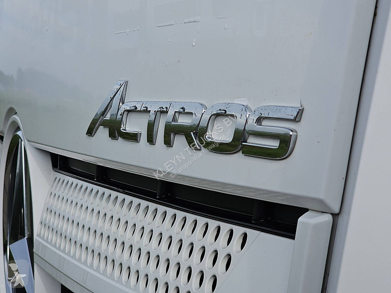 Trekker Mercedes ACTROS 1836
