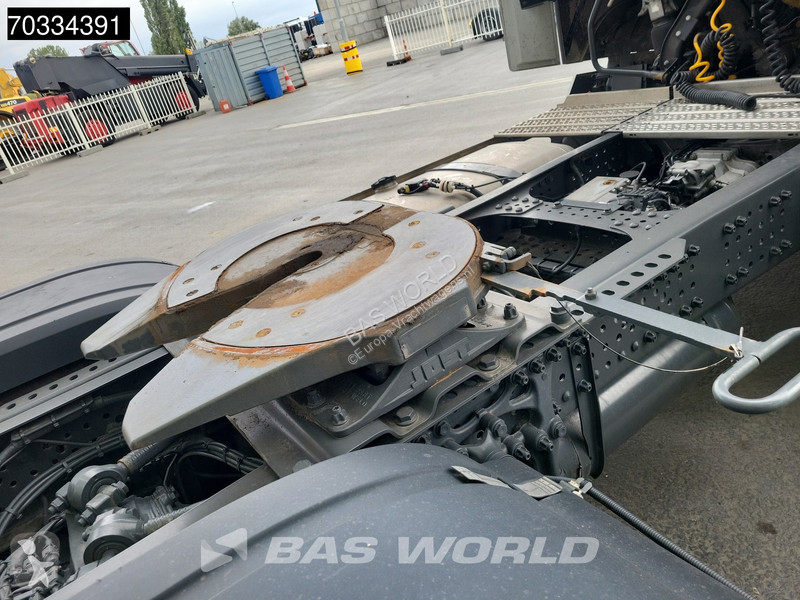 Cabeza tractora Mercedes 1845 4X2 StreamSpace...