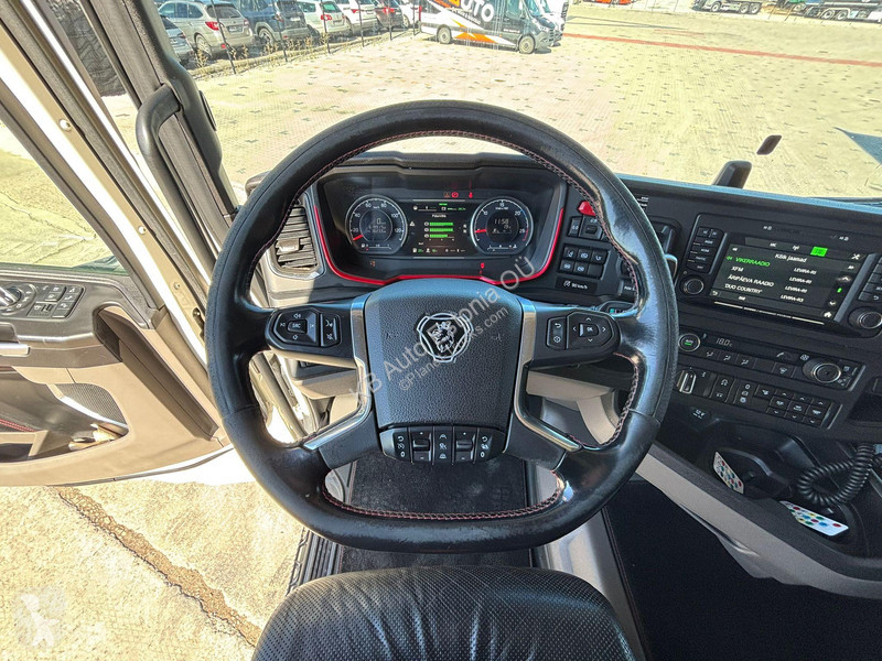 Cabeza tractora Scania R 520 6x2 RETARDER /...