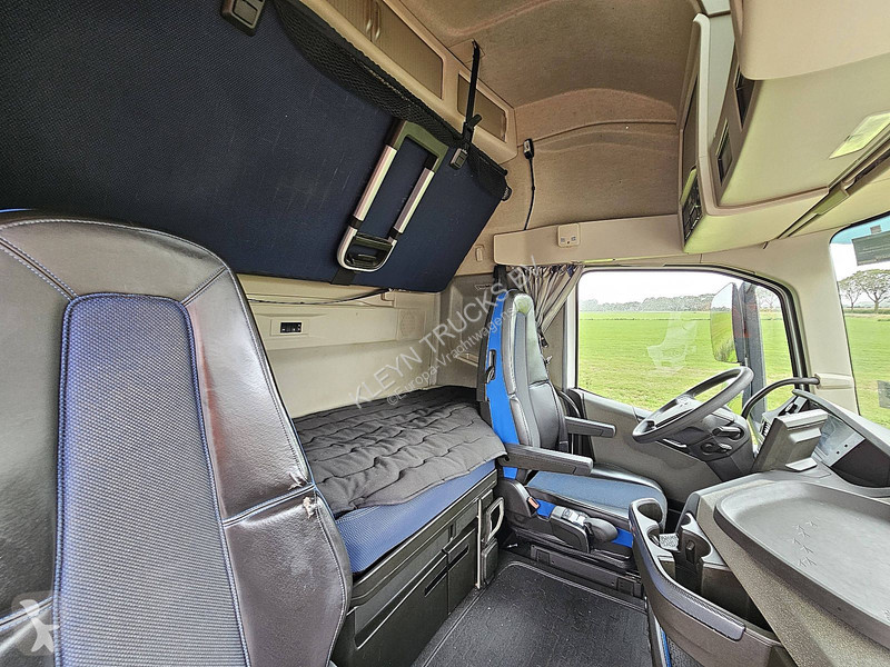 Tahač Volvo 500 globetrotter XL