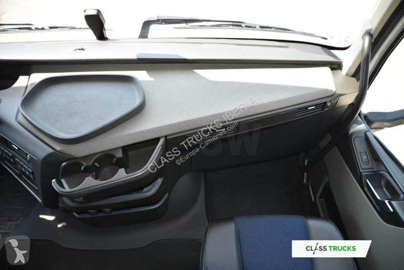Cabeza tractora Volvo 500 Globetrotter XL...