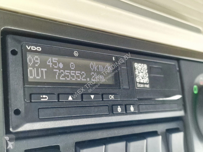 Cabeza tractora Volvo 13500 Globetrotter XL...