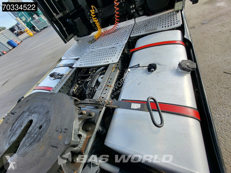 Nyergesvontató DAF 530 4X2 SSC APK 01-2027...
