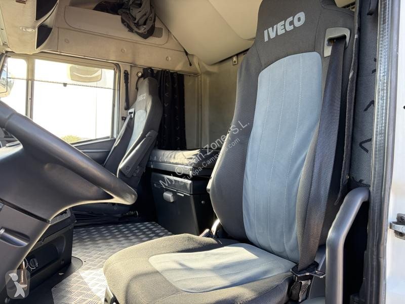 Cabeza tractora Iveco 440 S 45