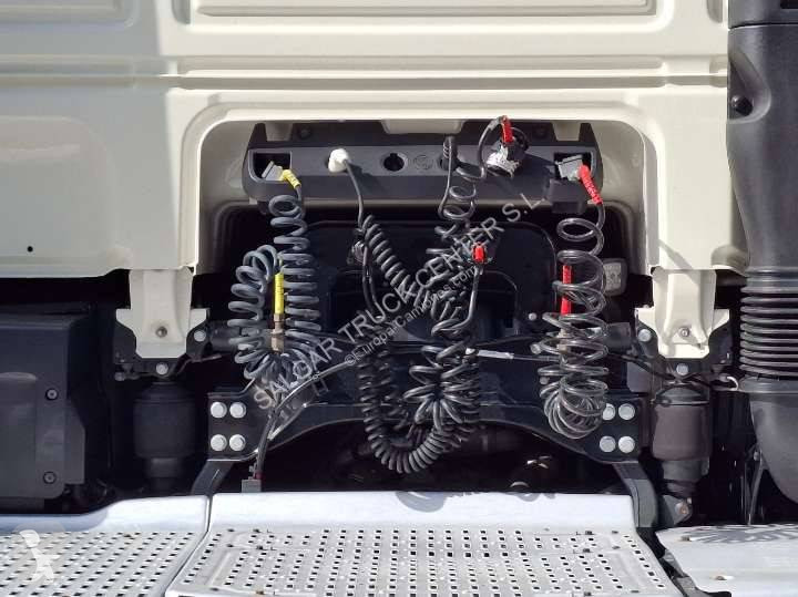 Cabeza tractora DAF 480