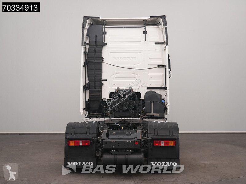 Tahač Volvo FH 460 4X2 Globe APK 08-2027 2x...