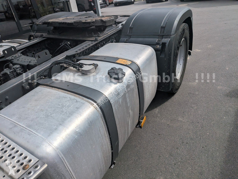 Tahač Mercedes 1851 / Park Cool / standard /...