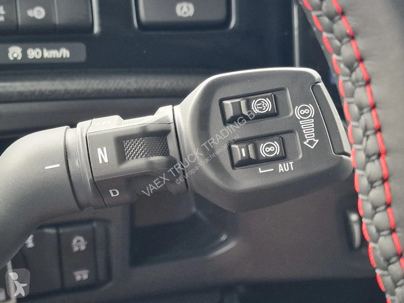 Tahač Scania R590 V8 NGS Highline 6x2 - New -...