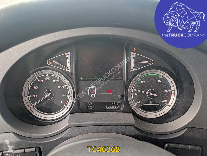 Тягач DAF 530