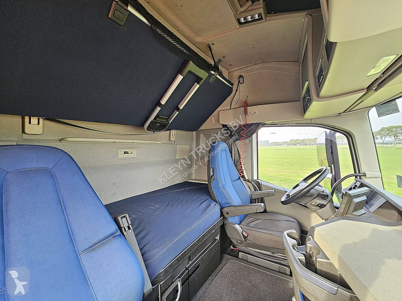 Tahač Volvo FH 460