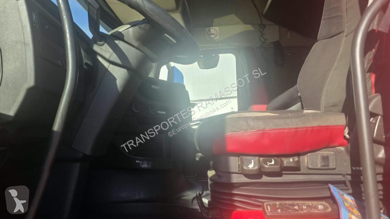 Cabeza tractora Volvo 460 FH