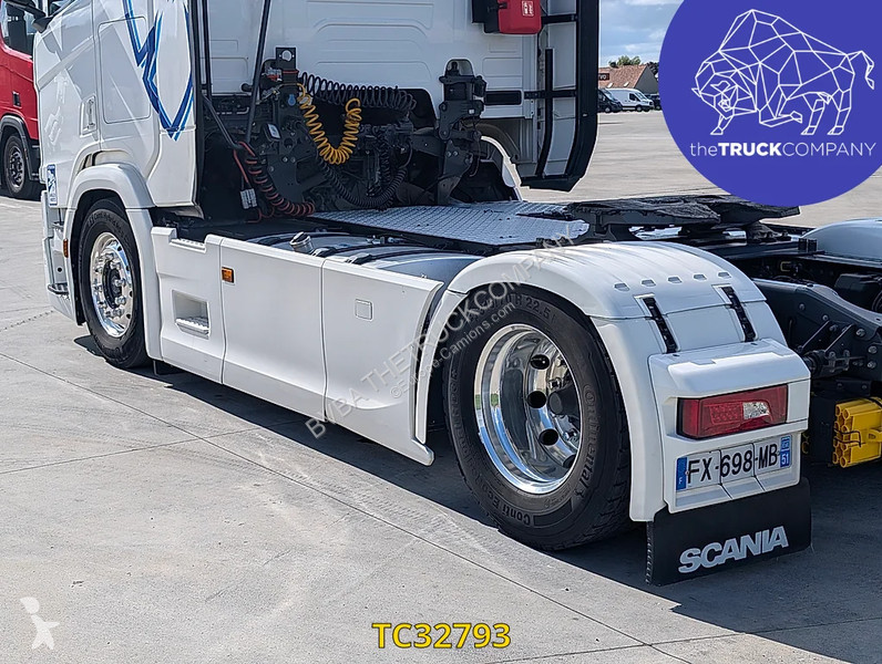 Cabeza tractora Scania
