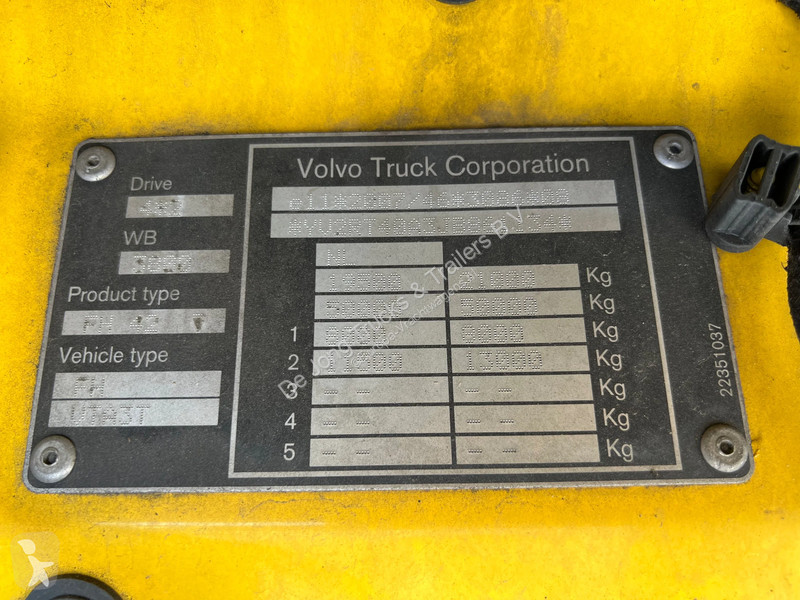 Tractor Volvo 13500 / Globetrotter / Euro 6 /...