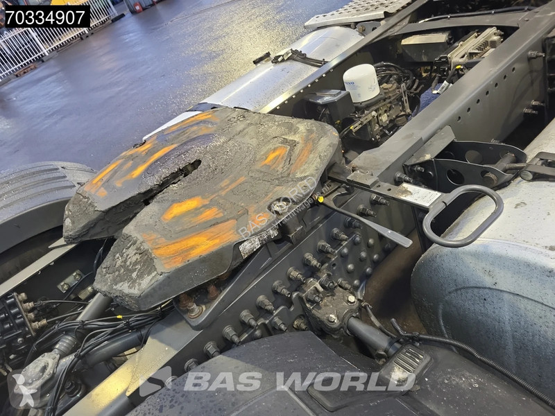 Nyergesvontató Volvo FH 460 4X2 Globe APK...
