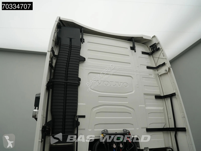 Nyergesvontató Volvo 500 4X2 XL 2x Tanks...