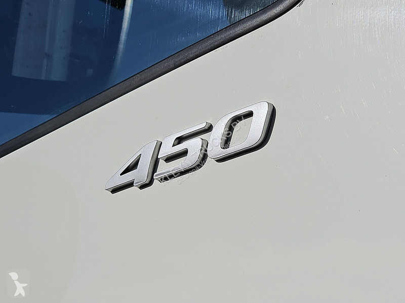 Nyergesvontató DAF 450