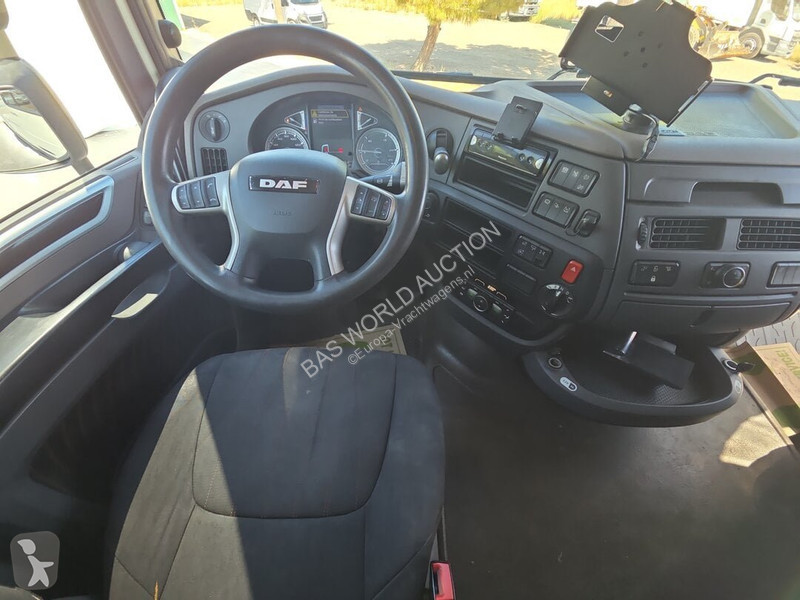 Cap tractor DAF 480
