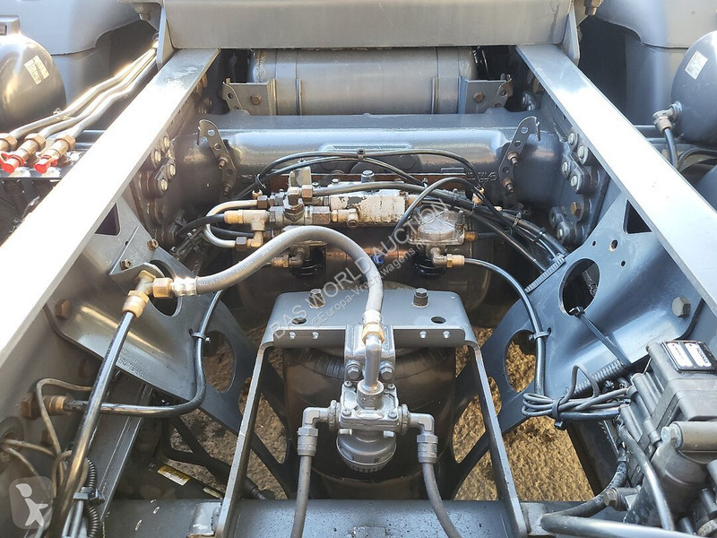 Cap tractor Scania 450