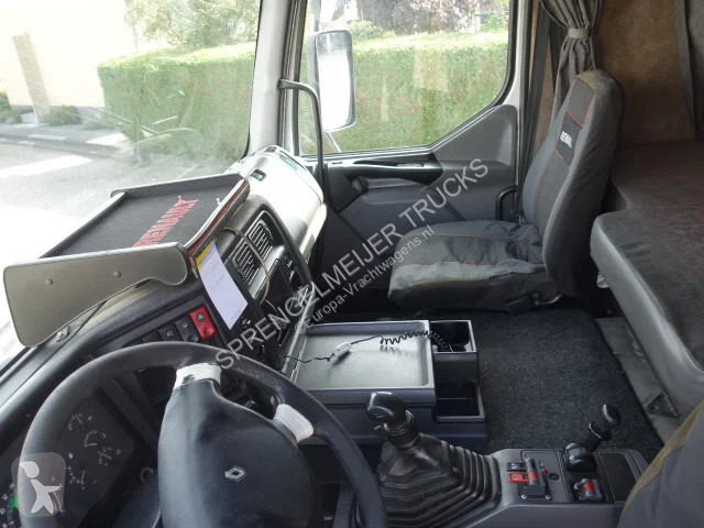 Cap tractor Renault 420 TREKKER,MANUAL GEARBOX