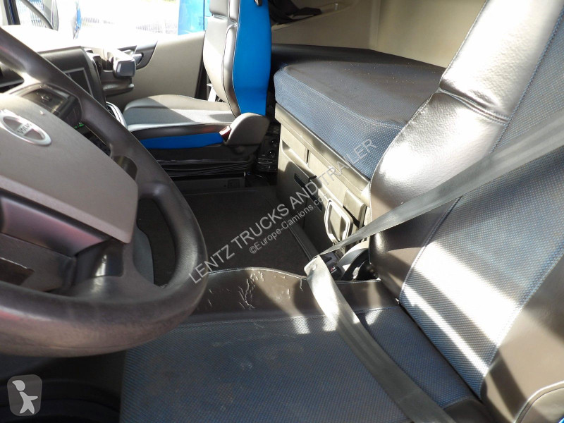 Cap tractor Volvo FH460-GLOBE-VOITH...