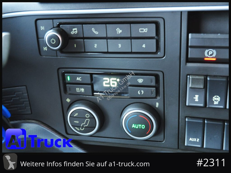 Tratores Volvo FH 460 XL  LNG Leder Navi...