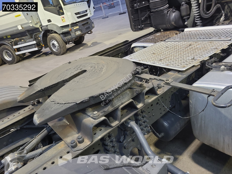 Тягач Iveco S-Way 510 S-Way 4X2 ACC Navi 80%...