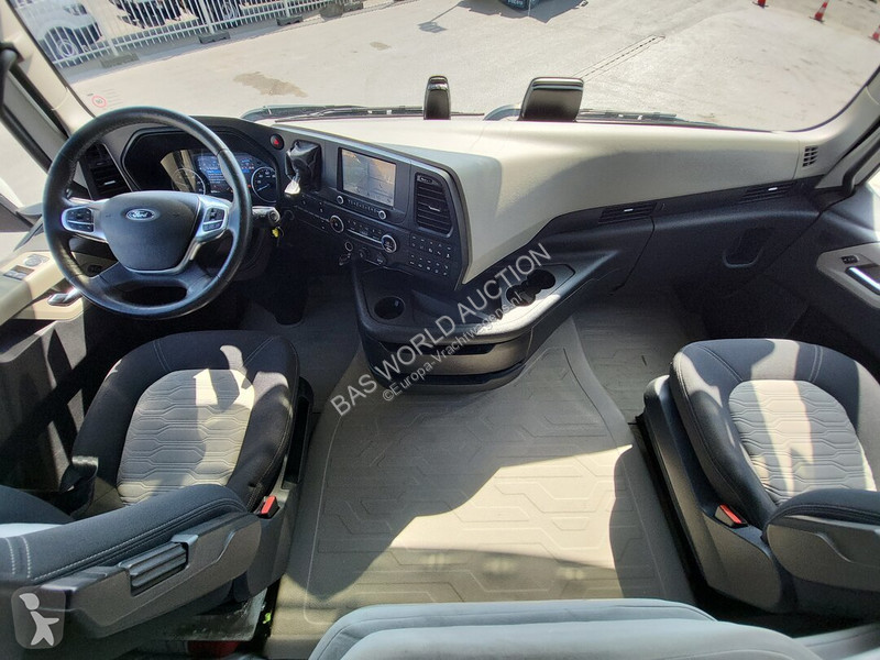 Ciągnik siodłowy Ford F-Max F-Max 500