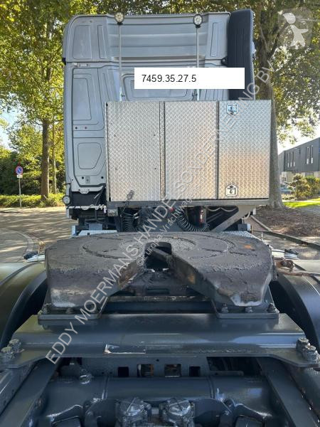 Тягач Mercedes 2653