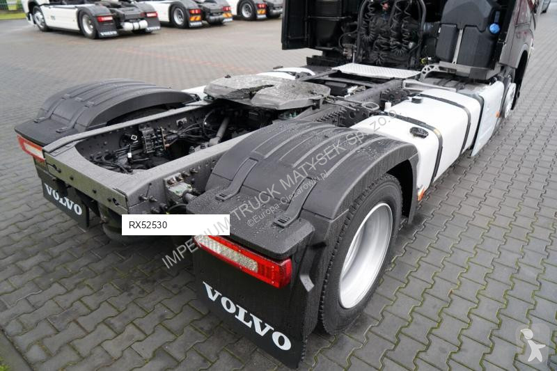 Тягач Volvo FH 500