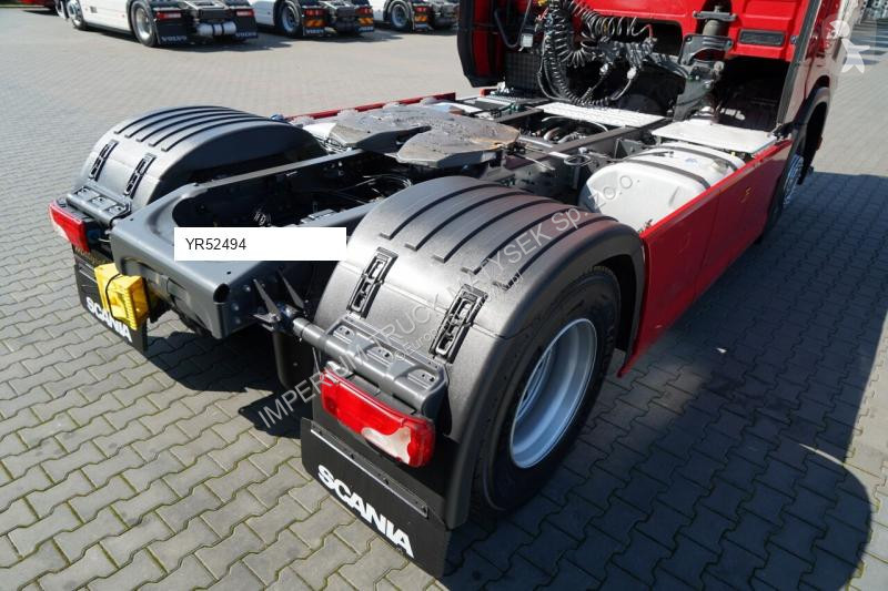 Тягач Scania R 460
