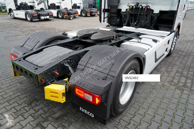 Тягач Iveco / 480