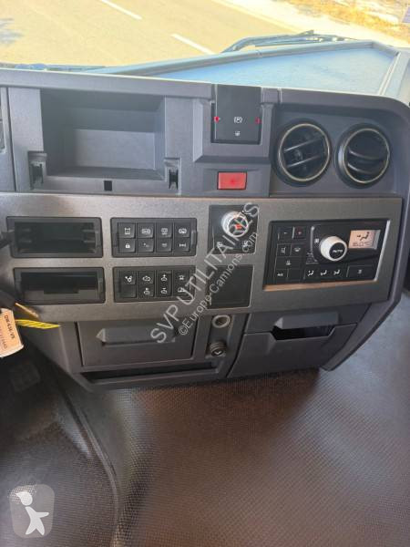 Traktor Renault 480