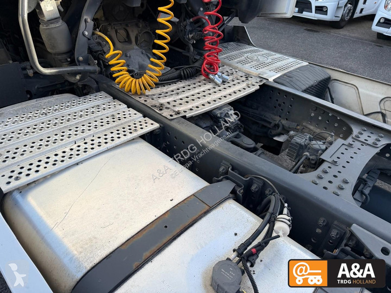 Traktor Mercedes ACTROS 1845