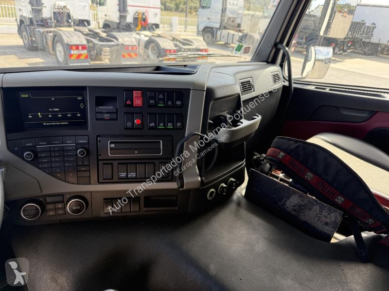 Traktor Volvo 500